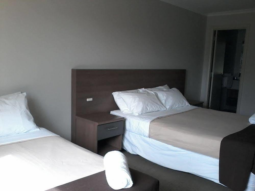 Coro Club Motel Гріффіт Екстер'єр фото